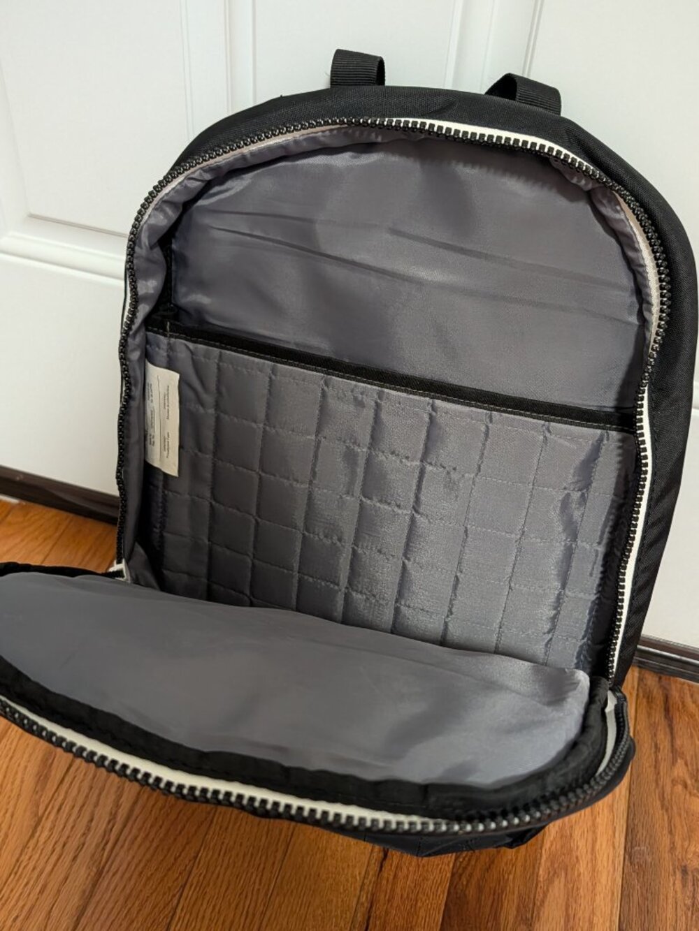 Samsonite – Black Backpack - Picture 3 of 3